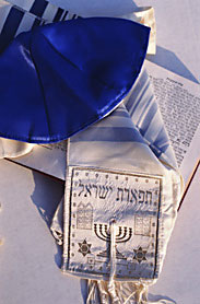 Jewish artifacts